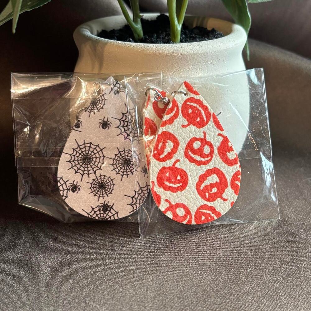 Halloween earrings 2 pair new